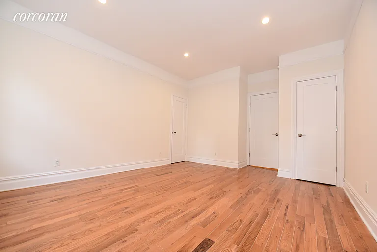 New York City Real Estate | View 25-41 30th Road, 2-D | room 6 | View 7