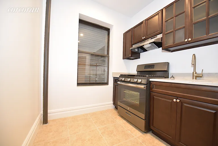New York City Real Estate | View 25-41 30th Road, 2-D | room 1 | View 2