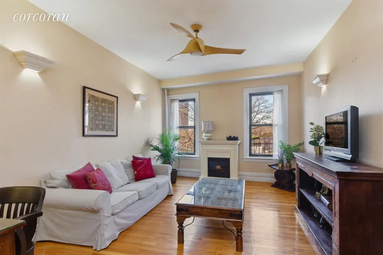New York City Real Estate | View 125 Eastern Parkway, 2H | 2 Beds, 1 Bath | View 1
