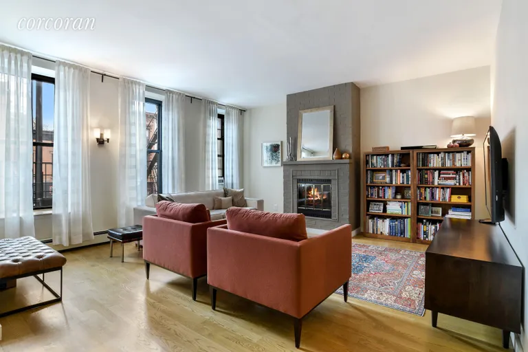 New York City Real Estate | View 370 9th Street, 2B | 2 Beds, 2 Baths | View 1
