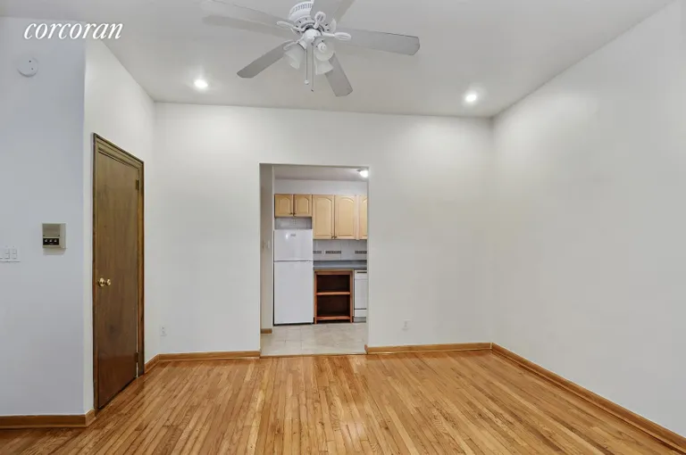New York City Real Estate | View 304 West 76th Street, 1a | Living Room | View 3
