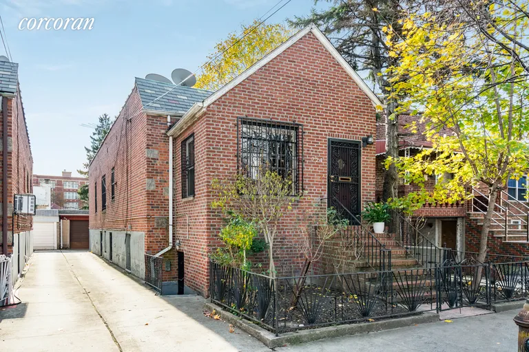 New York City Real Estate | View 724 Lenox Road | 4 Beds, 2 Baths | View 1