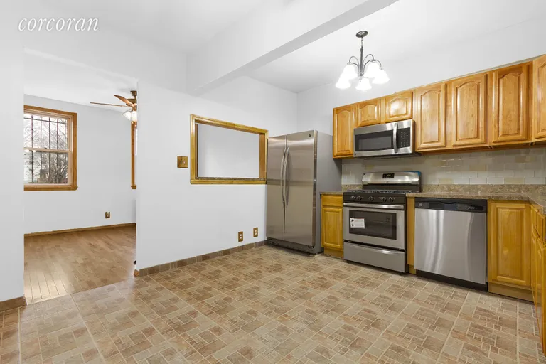 New York City Real Estate | View 558 Eastern Parkway, 1 | 3 Beds, 2 Baths | View 1