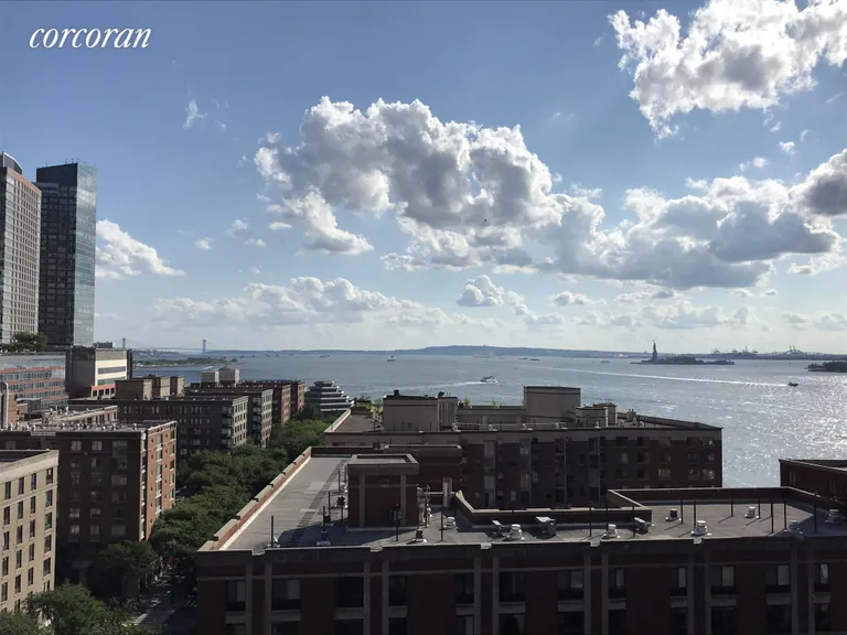 New York City Real Estate | View 333 Rector Place, PH2S | Unobstructed views of the Hudson Bay | View 8