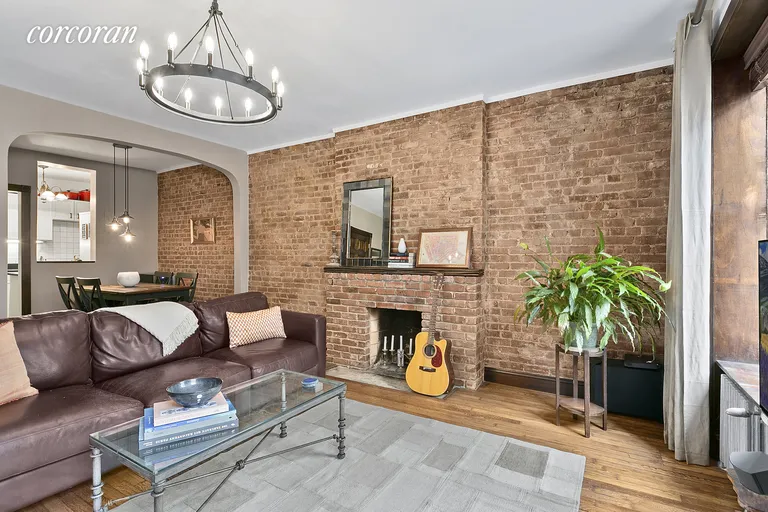 New York City Real Estate | View 12 Bank Street, 4 | room 1 | View 2