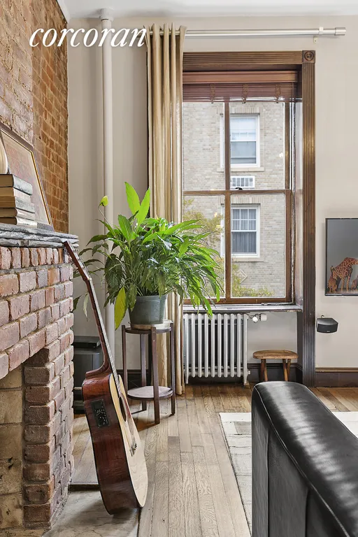 New York City Real Estate | View 12 Bank Street, 4 | room 5 | View 6