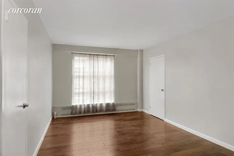 New York City Real Estate | View 100 La Salle Street, 15D | King size Bedroom | View 5