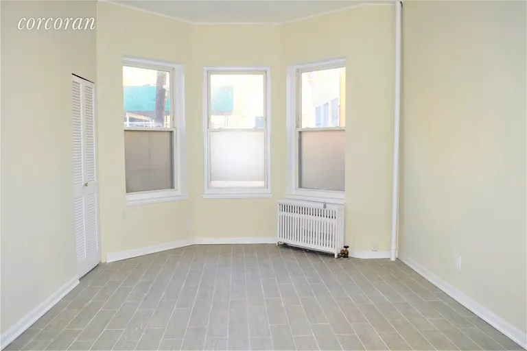 New York City Real Estate | View 29 North Henry Street, 1 | room 1 | View 2