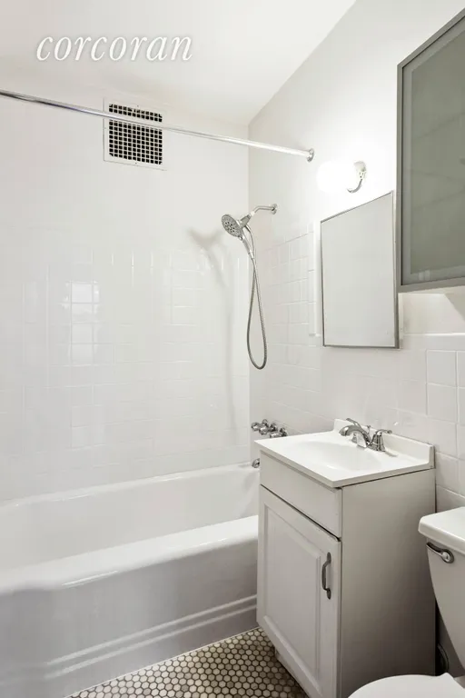 New York City Real Estate | View 305 Prospect Place, 2C | room 4 | View 5