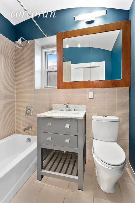 New York City Real Estate | View 45 West 11th Street, 6CD | bath | View 10