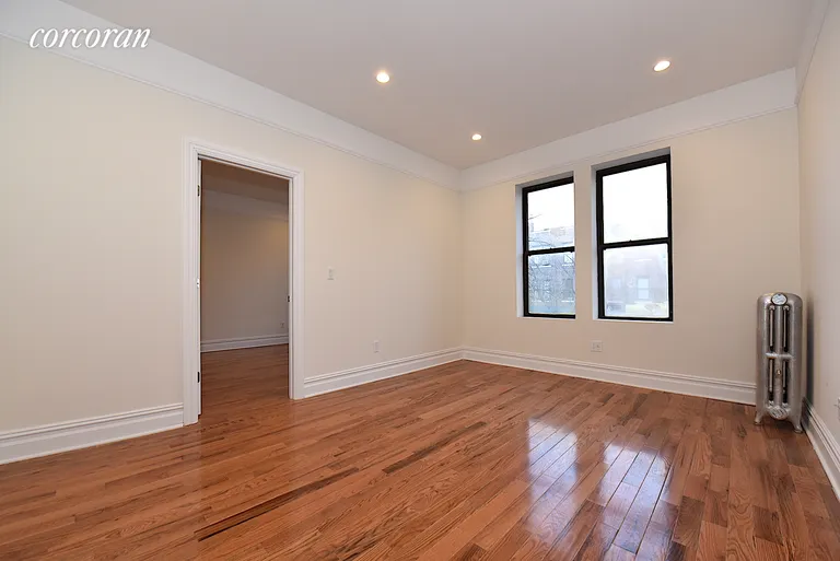 New York City Real Estate | View 22-06 38th Street, 2I | room 3 | View 4