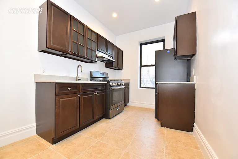 New York City Real Estate | View 22-06 38th Street, 2I | room 1 | View 2