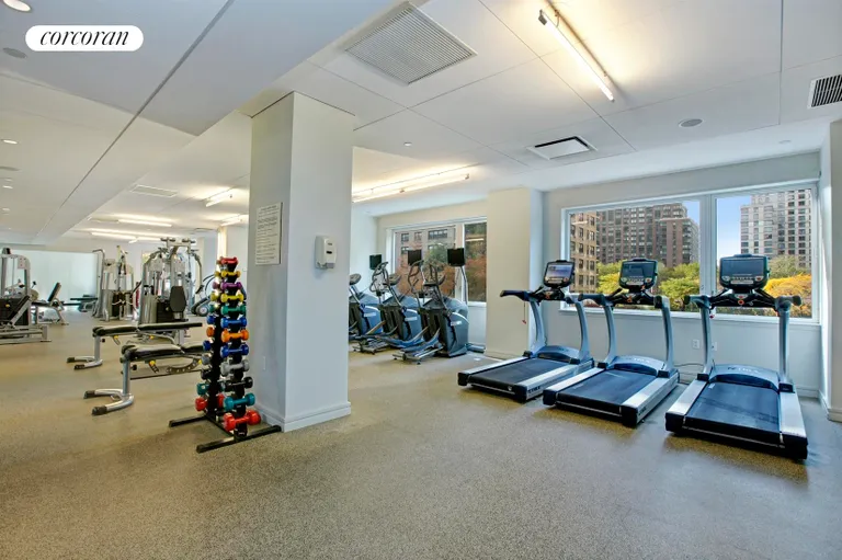 New York City Real Estate | View 200 West End Avenue, 4C | Well-equipped fitness center | View 8