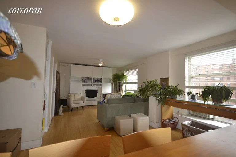 New York City Real Estate | View 70 La Salle Street, 16D | Comfortable Extra Large Living Space | View 3