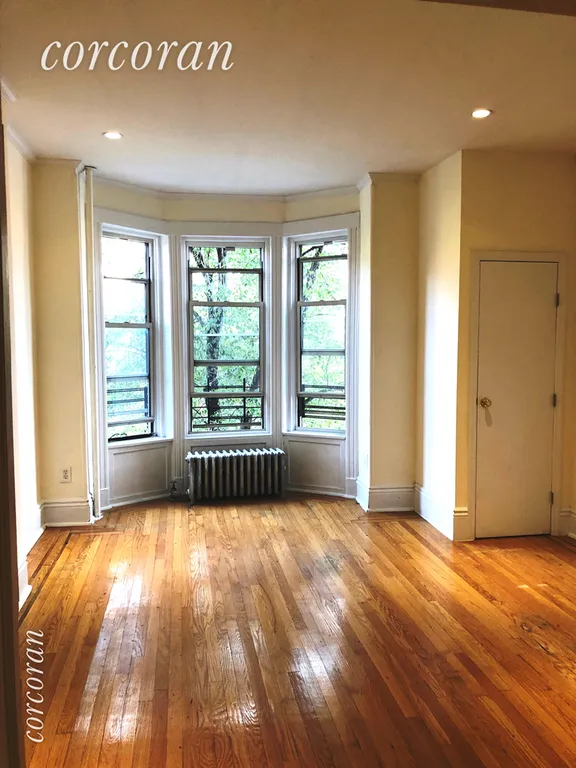 New York City Real Estate | View 219 5th Avenue, R3 | 2 Beds, 1 Bath | View 1