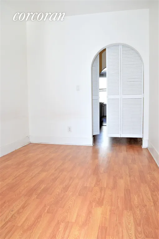 New York City Real Estate | View 191 Kent Street, 2L | room 5 | View 6