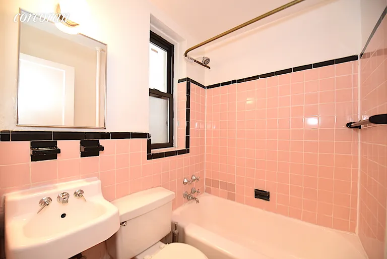 New York City Real Estate | View 226 West 4th Street, 8 | room 9 | View 10
