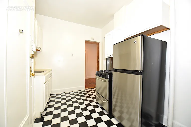 New York City Real Estate | View 226 West 4th Street, 8 | room 1 | View 2