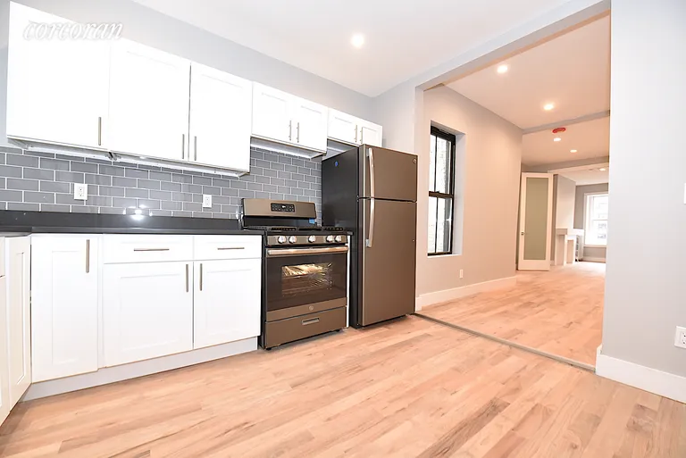 New York City Real Estate | View 268 West 12th Street, 5W | room 4 | View 5
