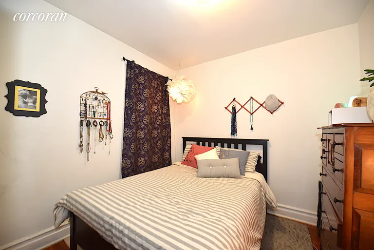New York City Real Estate | View 30-86 32nd Street, 7 | room 2 | View 3