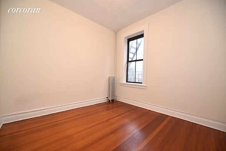 New York City Real Estate | View 30-86 32nd Street, 2 | room 4 | View 5