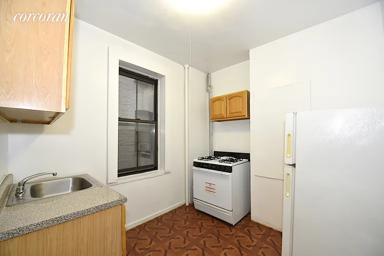 New York City Real Estate | View 30-86 32nd Street, 2 | room 6 | View 7