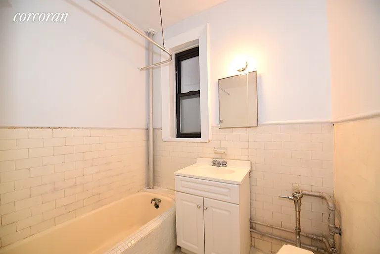 New York City Real Estate | View 30-86 32nd Street, 2 | room 7 | View 8
