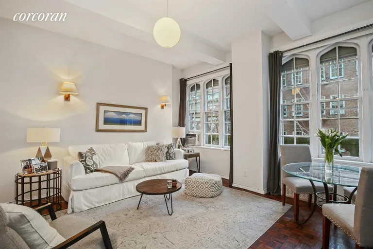 New York City Real Estate | View 52 East 78th Street, 4A | 1 Bed, 1 Bath | View 1