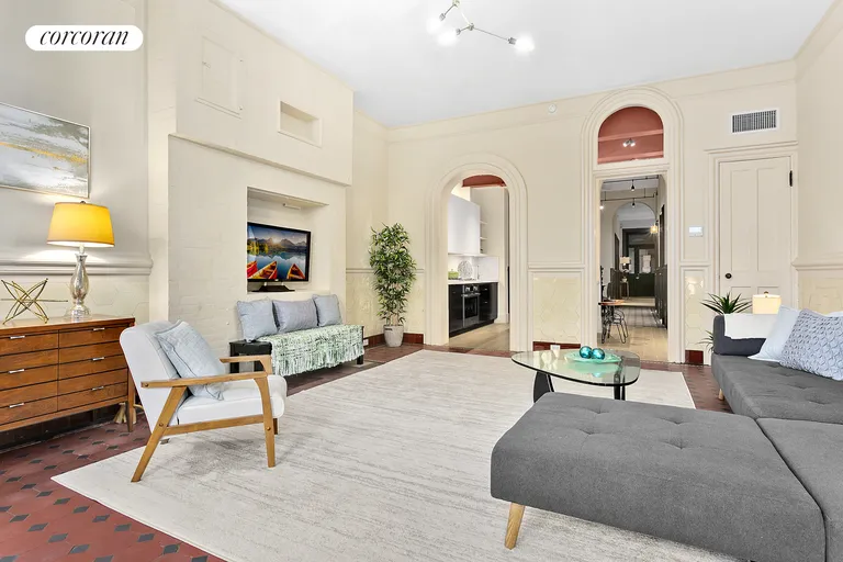 New York City Real Estate | View 148 Columbia Heights, 1 | Gorgeous living space - great for entertaining | View 5