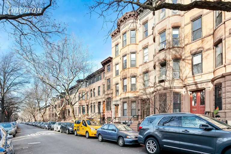New York City Real Estate | View 379 1st Street, 4 | 2 Beds, 1 Bath | View 1