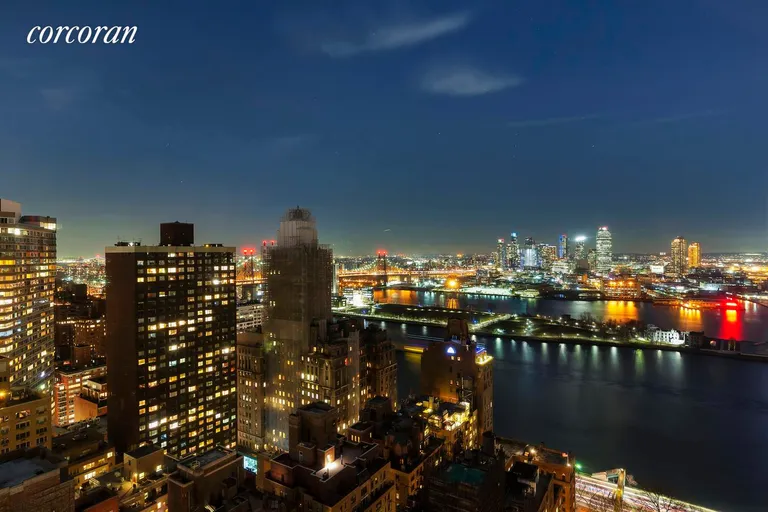 New York City Real Estate | View 400 East 51st Street, 29A | room 11 | View 12