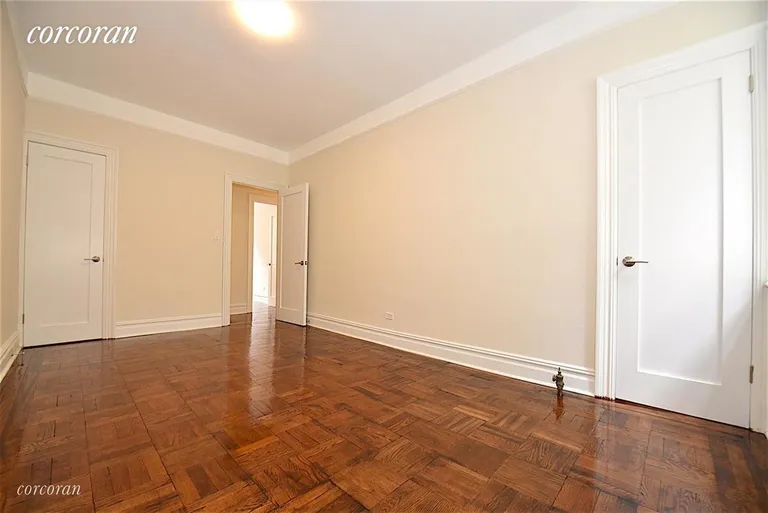 New York City Real Estate | View 34-20 32nd Street, 1F | room 4 | View 5