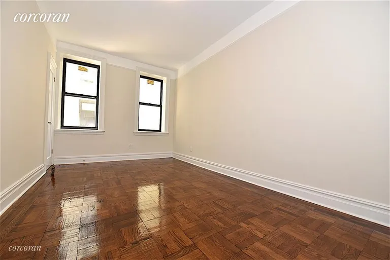 New York City Real Estate | View 34-20 32nd Street, 1F | room 5 | View 6