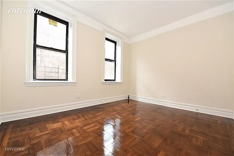New York City Real Estate | View 34-20 32nd Street, 1F | room 8 | View 9