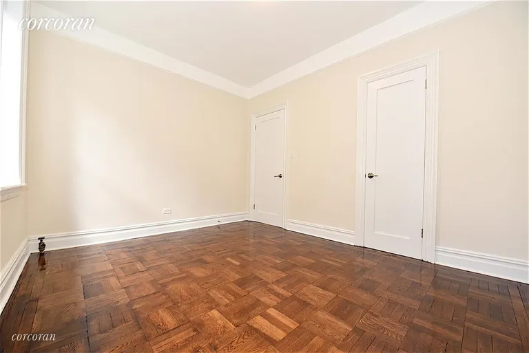 New York City Real Estate | View 34-20 32nd Street, 1F | room 7 | View 8