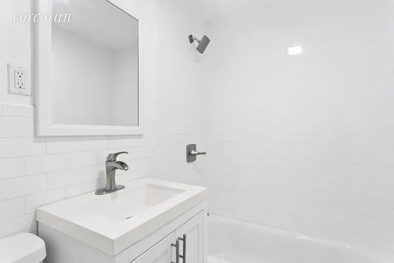 New York City Real Estate | View 402 Franklin Avenue, 3 | room 3 | View 4