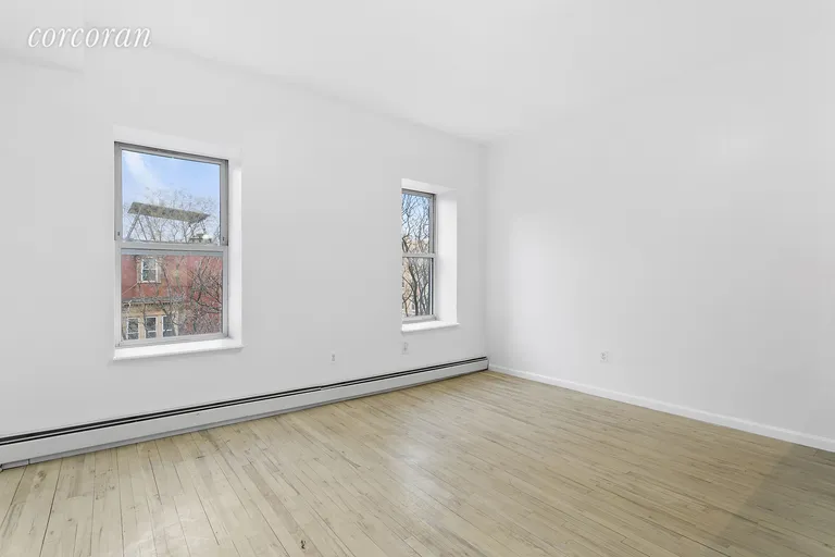 New York City Real Estate | View 402 Franklin Avenue, 3 | room 1 | View 2