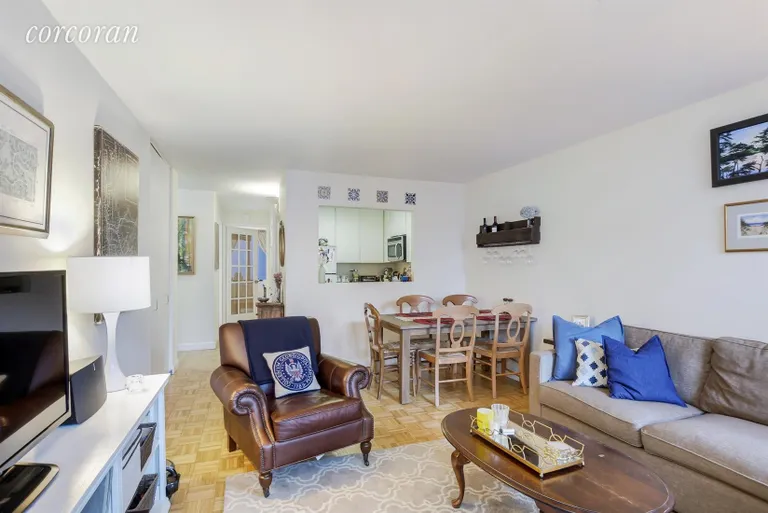 New York City Real Estate | View 311 Greenwich Street, 3B | Kitchen / Dining Room | View 2