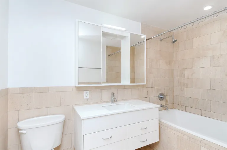 New York City Real Estate | View 184 Eagle Street, 3-A | Bathroom | View 4