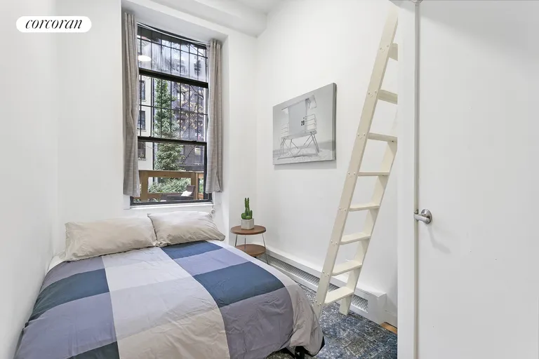New York City Real Estate | View 264 East 10th Street, 2 | room 2 | View 3