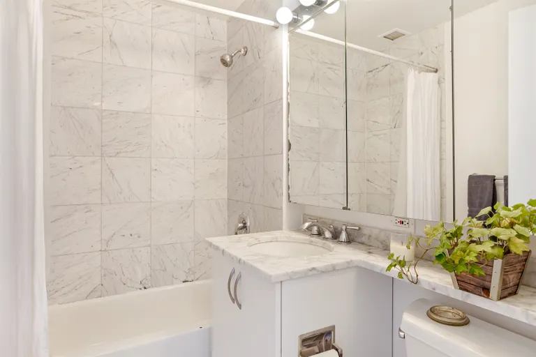 New York City Real Estate | View 199 Bowery, 11F | Bathroom | View 5