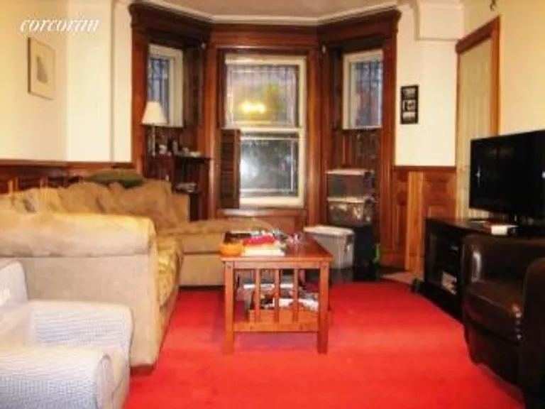 New York City Real Estate | View 860 President Street, 1 | 2 Beds, 1 Bath | View 1