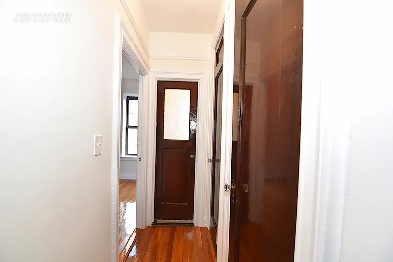 New York City Real Estate | View 25-41 30th Road, 5B | room 5 | View 6