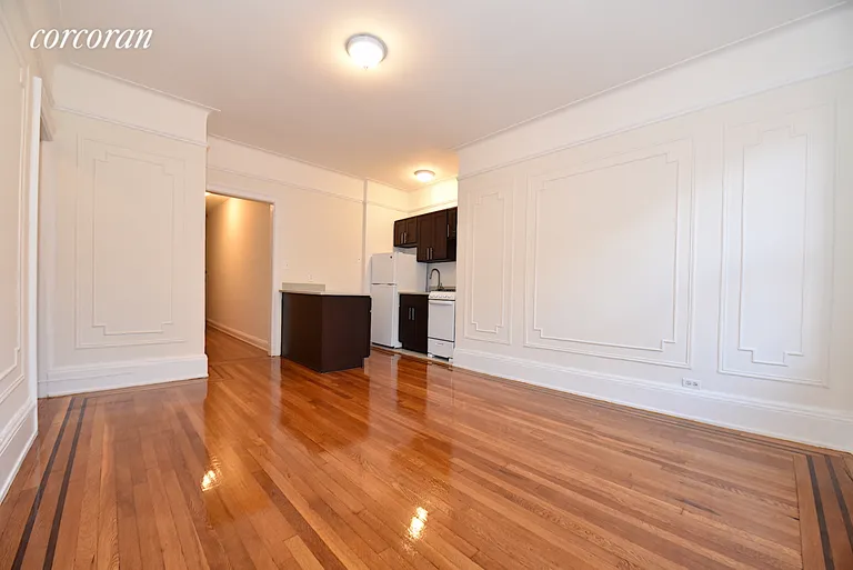 New York City Real Estate | View 25-41 30th Road, 5B | room 3 | View 4