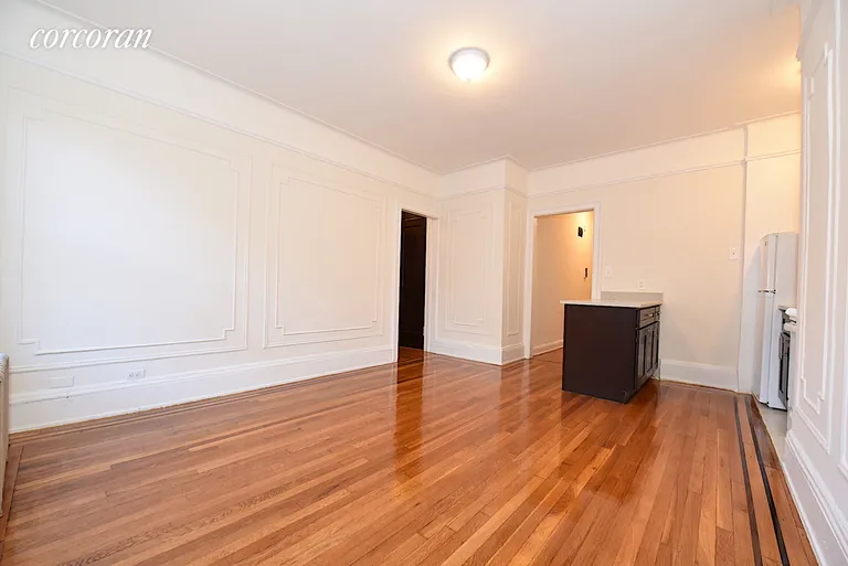 New York City Real Estate | View 25-41 30th Road, 5B | room 2 | View 3