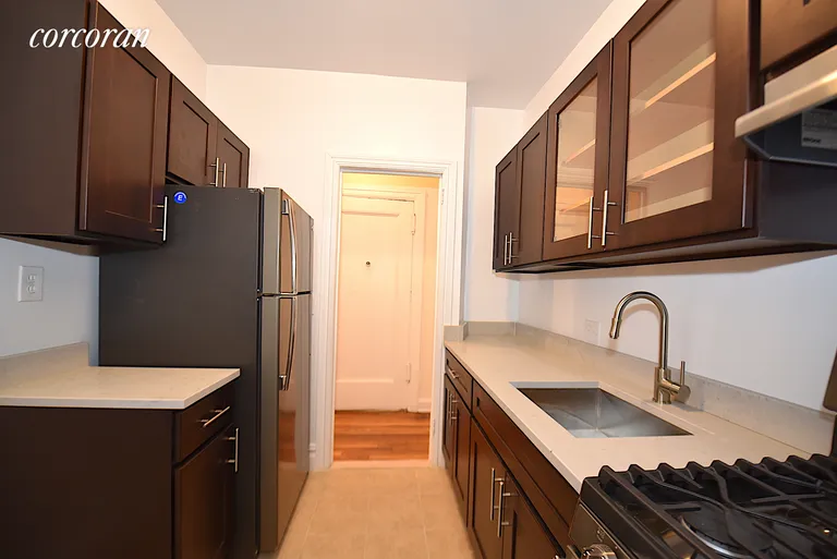 New York City Real Estate | View 25-41 30th Road, 2I | room 2 | View 3