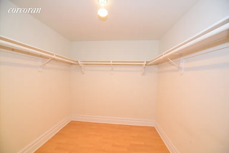 New York City Real Estate | View 19-19 24th Avenue, L611 | room 5 | View 6