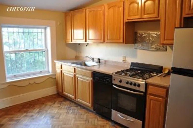 New York City Real Estate | View 254 Gates Avenue, 3 | room 2 | View 3