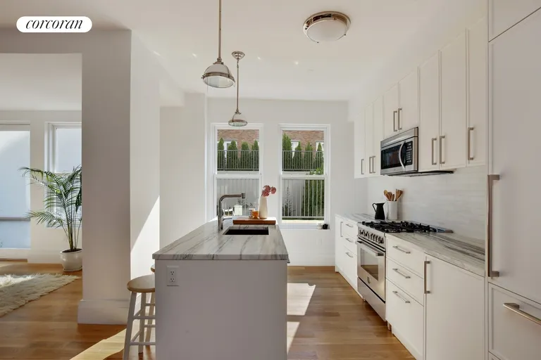 New York City Real Estate | View 171 S Portland Avenue, Garden A | room 4 | View 5