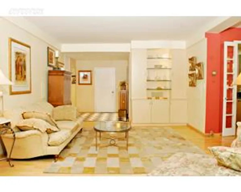 New York City Real Estate | View 440 East 56th Street, 1G | room 2 | View 3